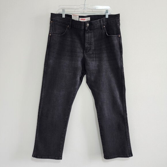 NWT Wrangler Retro Slim Straight Jeans Black Wash Mens 36x30 - Picture 1 of 7